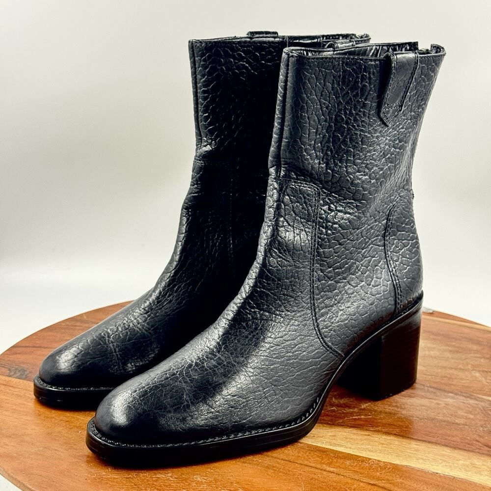 VINCE CAMUTO Zanilla Womens Size 8.5 Leather Ankle Boots Black Combat EX COND